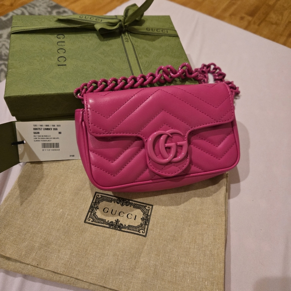 Gucci Fuchsia Mini Belt Bag with Chain